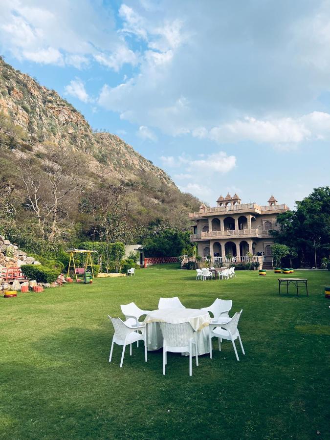 Hotel Namanbagh à Alwar Extérieur photo