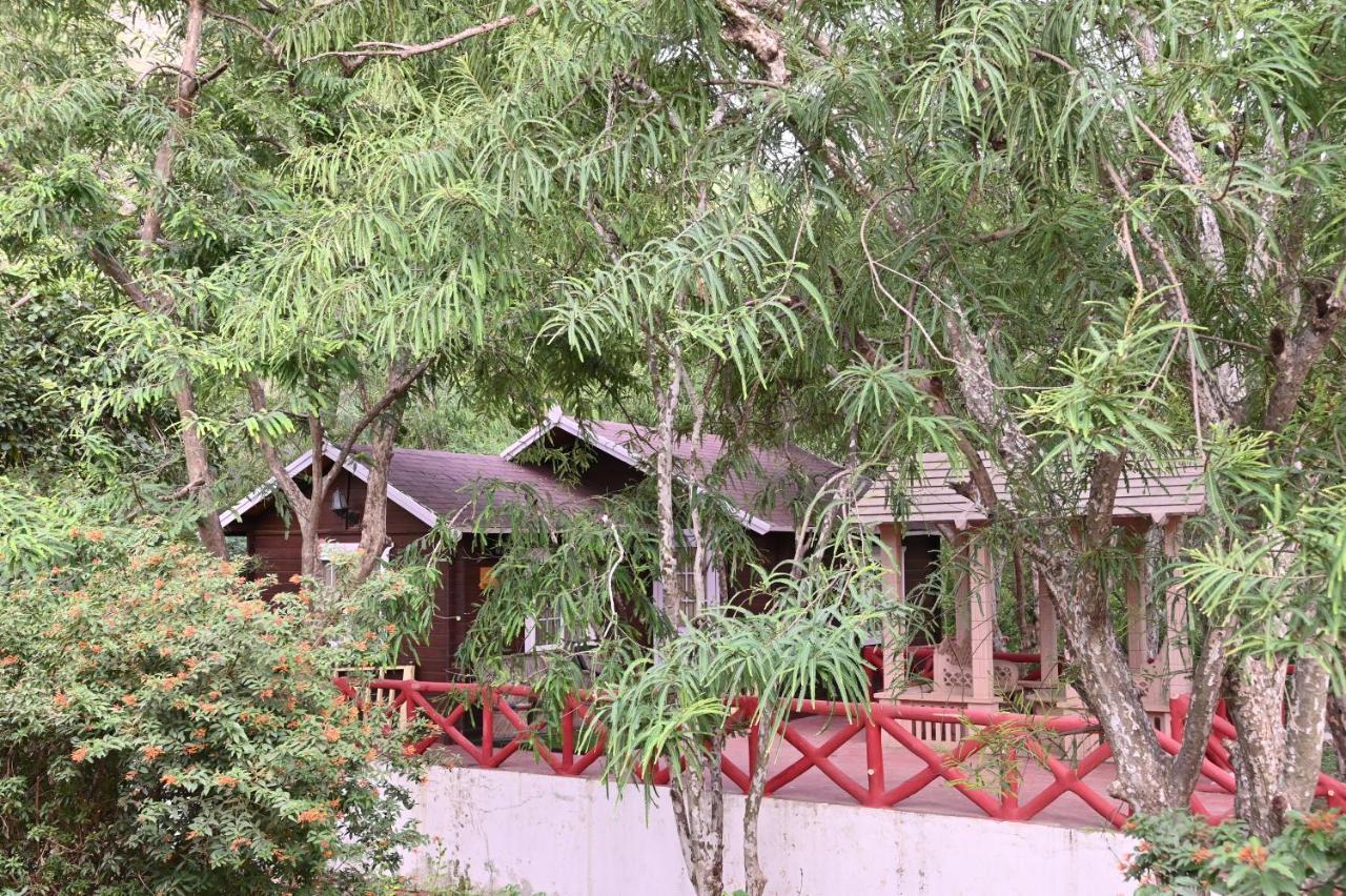 Hotel Namanbagh à Alwar Extérieur photo